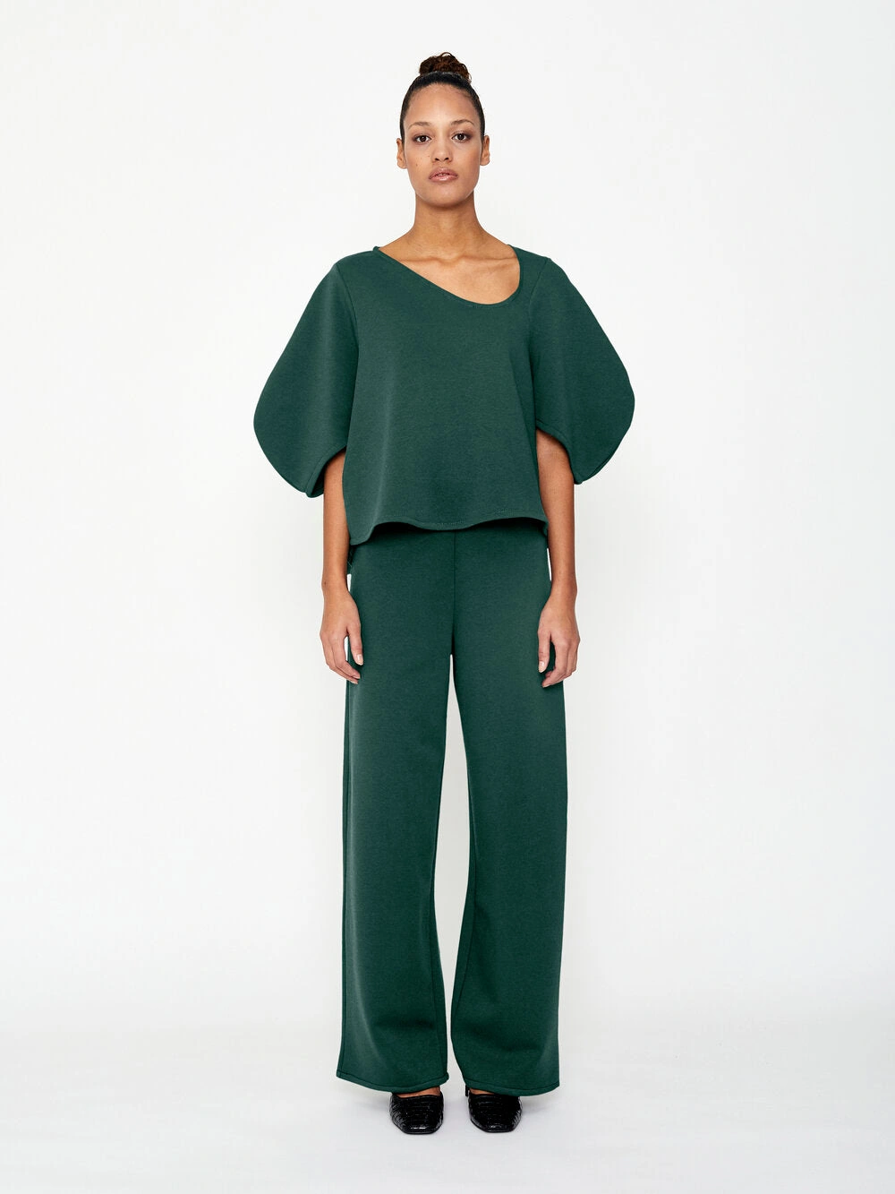 Effortless Chic YESENIA Top for Your Best Look